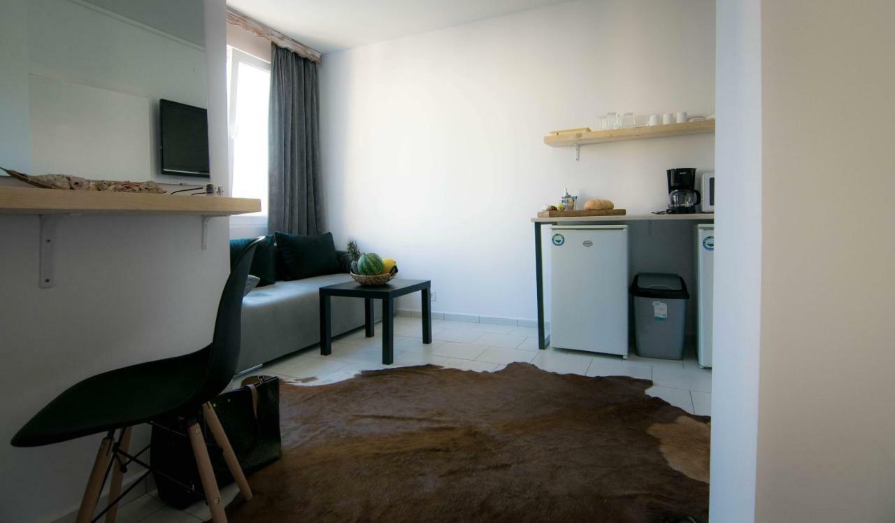 Cherry Garden Apartments Sveti Vlas Bagian luar foto