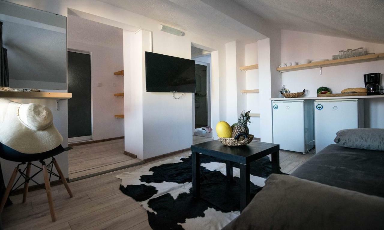 Cherry Garden Apartments Sveti Vlas Bagian luar foto